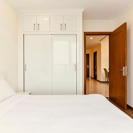 הו צ'י מין סיטי *Bom Homes* Vinhomes Central Park- Luxury Apartment מראה חיצוני תמונה