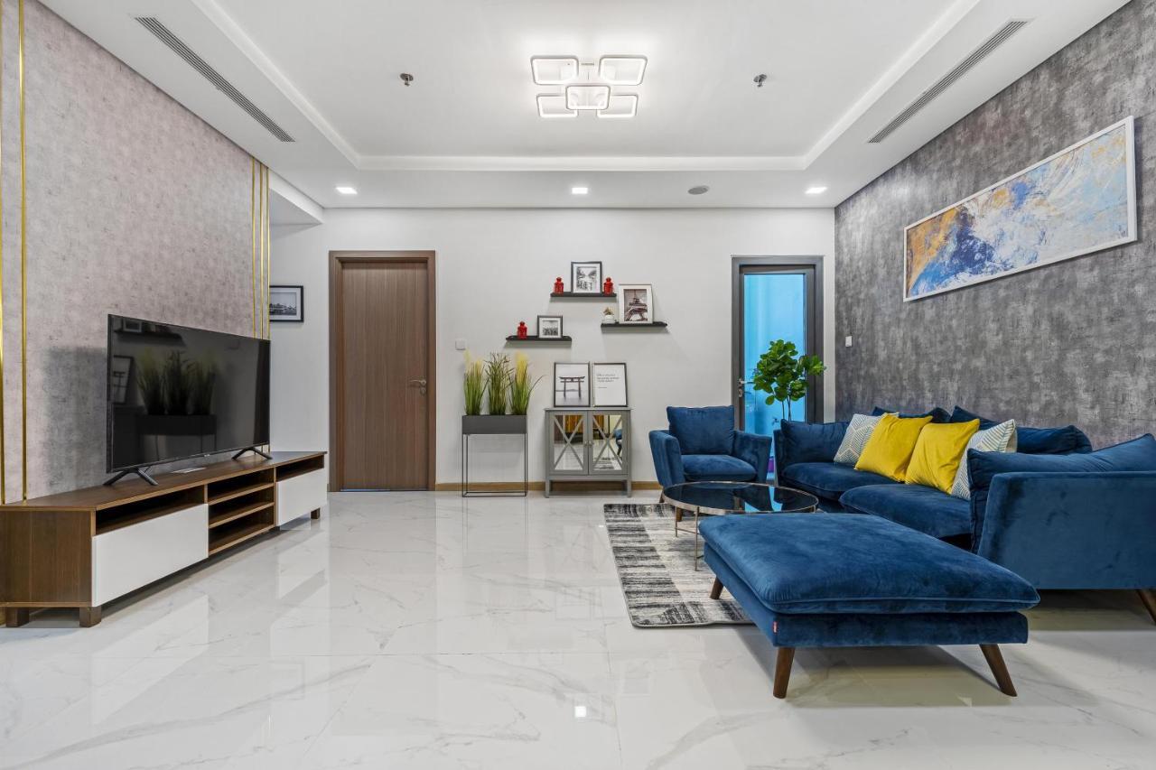 הו צ'י מין סיטי *Bom Homes* Vinhomes Central Park- Luxury Apartment מראה חיצוני תמונה