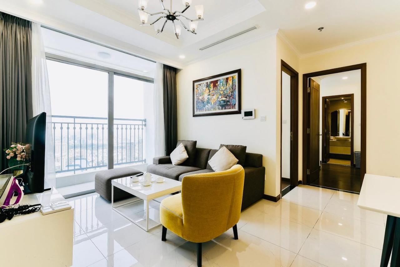 הו צ'י מין סיטי *Bom Homes* Vinhomes Central Park- Luxury Apartment מראה חיצוני תמונה