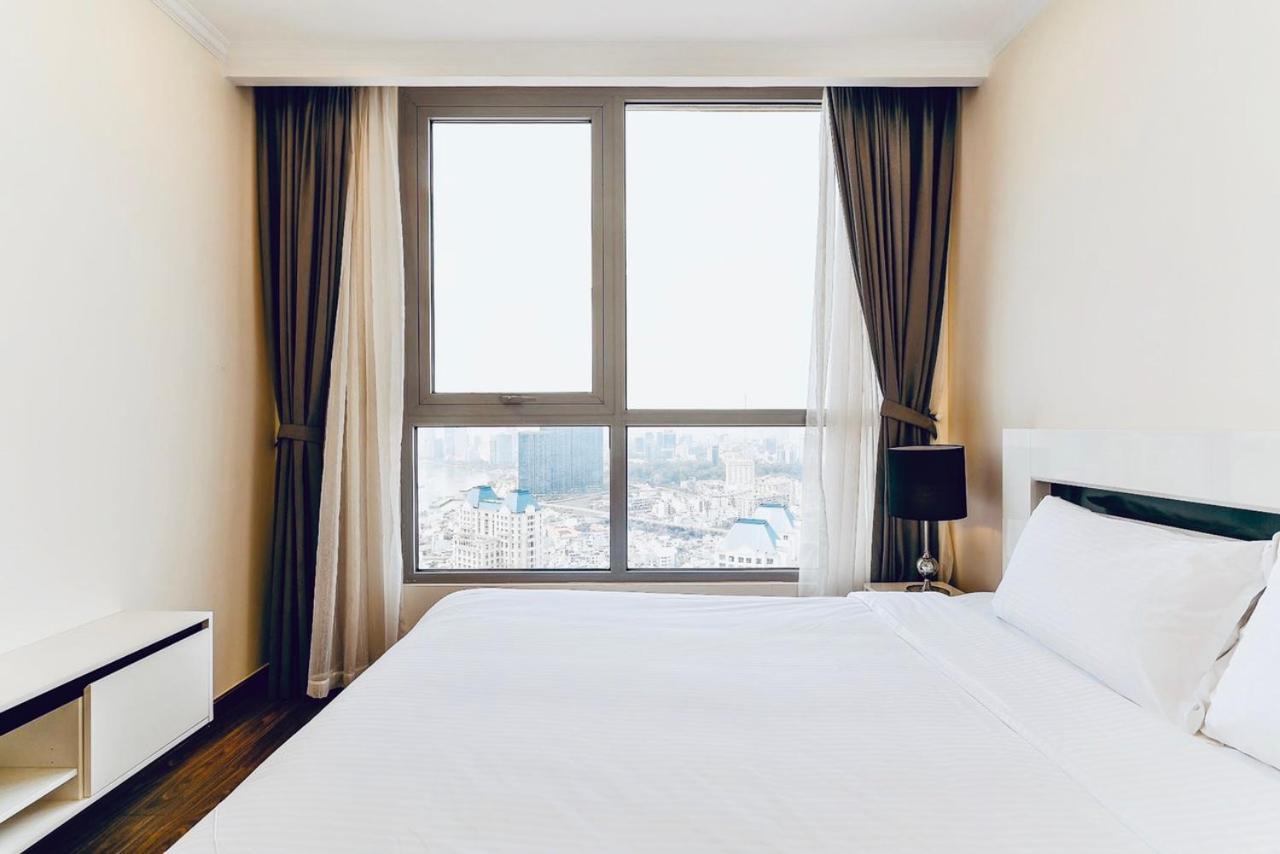הו צ'י מין סיטי *Bom Homes* Vinhomes Central Park- Luxury Apartment מראה חיצוני תמונה