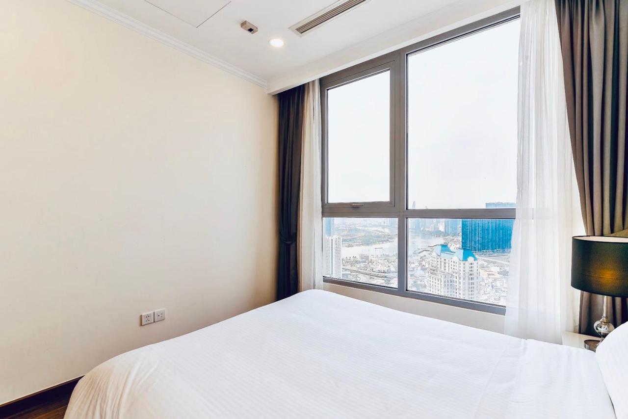הו צ'י מין סיטי *Bom Homes* Vinhomes Central Park- Luxury Apartment מראה חיצוני תמונה